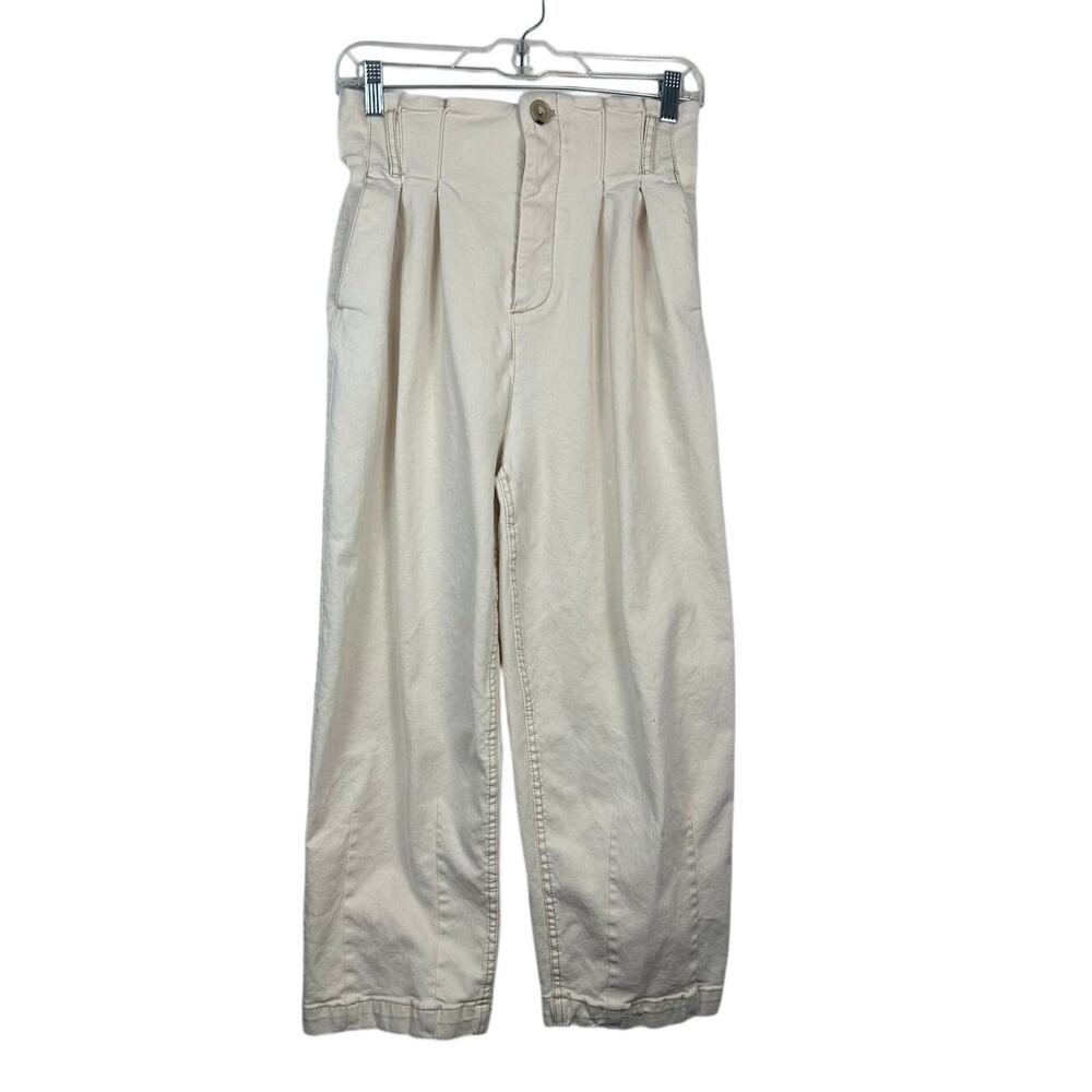 Free People Carrot Jeans Women Size 2 Ecru Excellent Pleated High Waisted Ankle